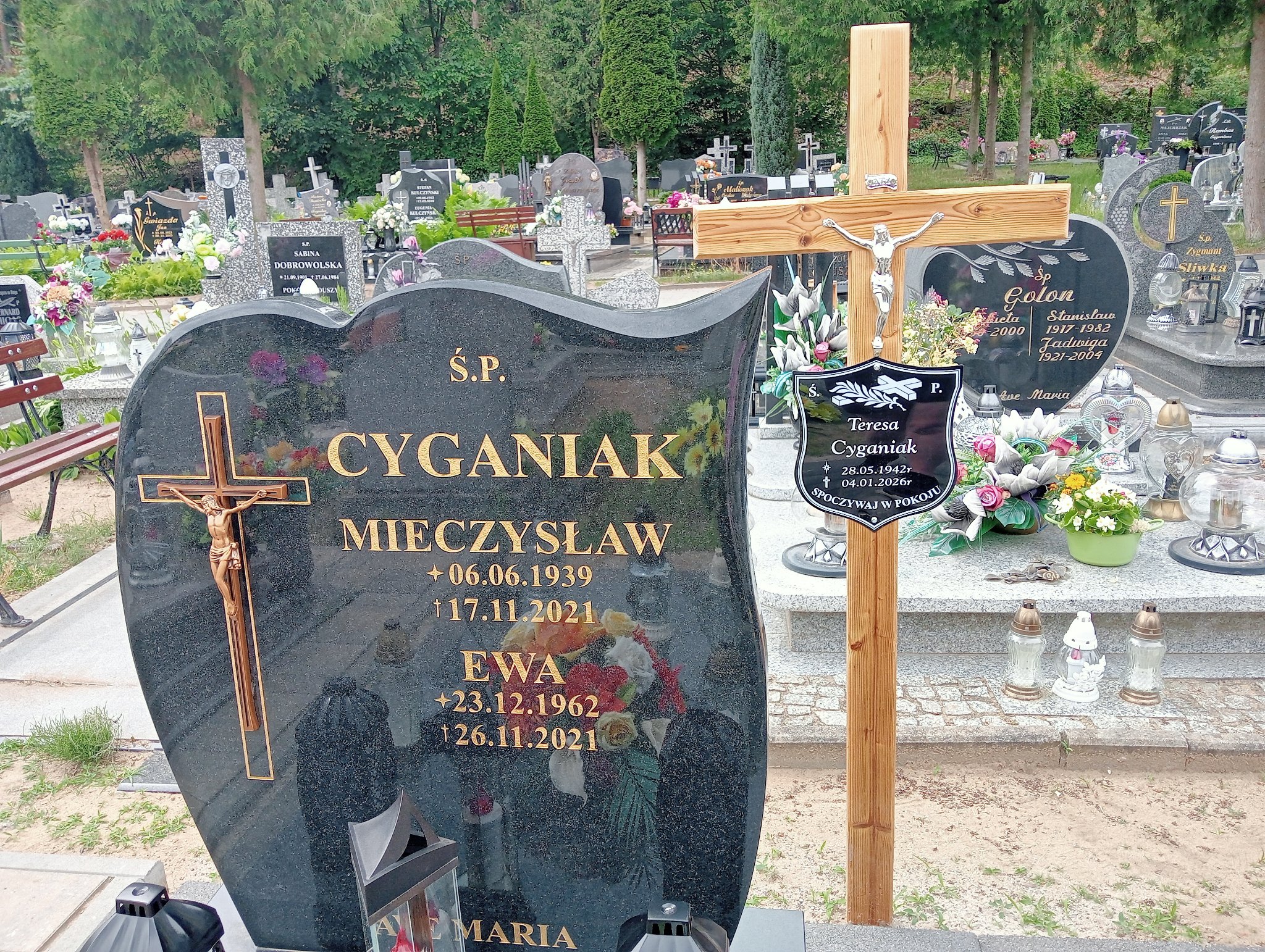 Teresa Cyganiak 1942 Bogdaniec - Grobonet - Wyszukiwarka osób pochowanych